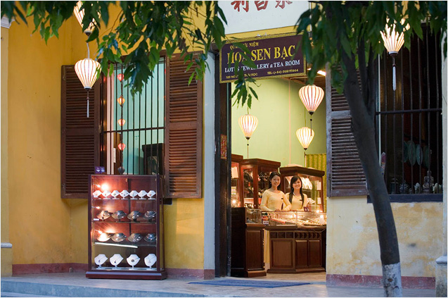 Lotus Jewellery Store in Hoi An