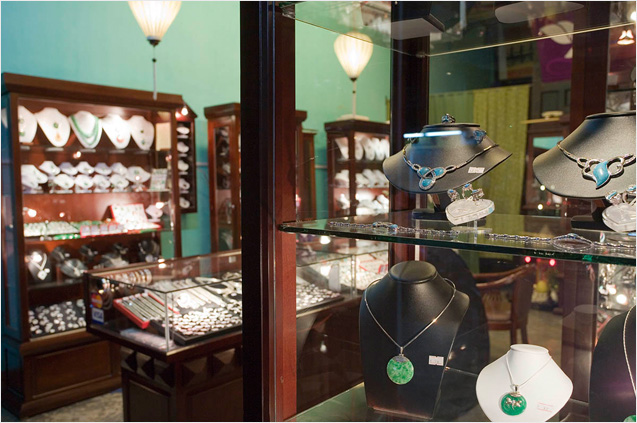 Lotus Jewellery Store in Hoi An